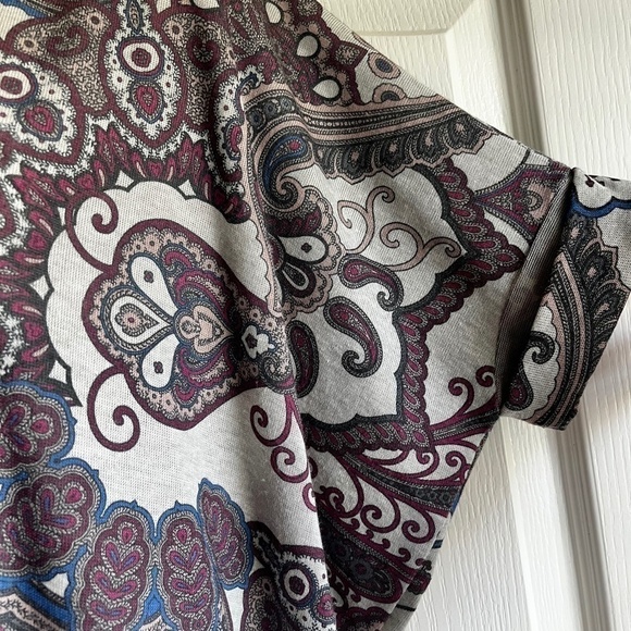 Chico's V Neck Floral Paisley Tunic Top - Picture 4 of 10
